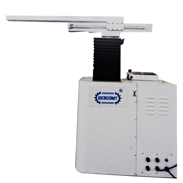 ذراع الروبوت المناول بأربعة محاور